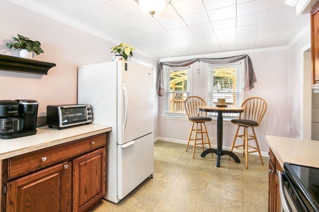 43 River Road Sturbridge, MA 01566 - Photo 11 of 42