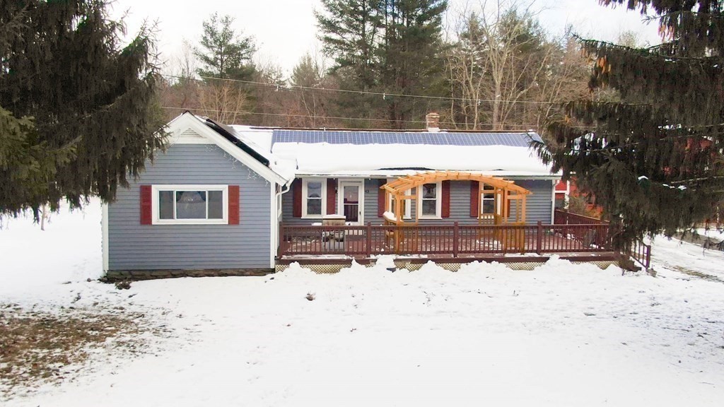 43 River Road Sturbridge, MA 01566 - Photo 2 of 42