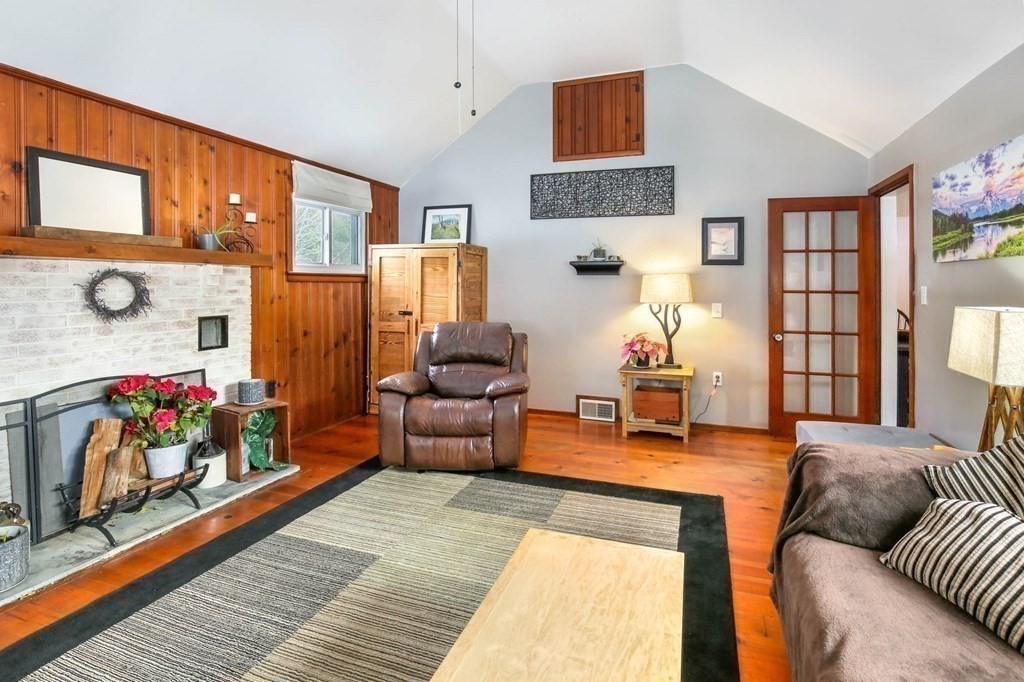 43 River Road Sturbridge, MA 01566 - Photo 24 of 42
