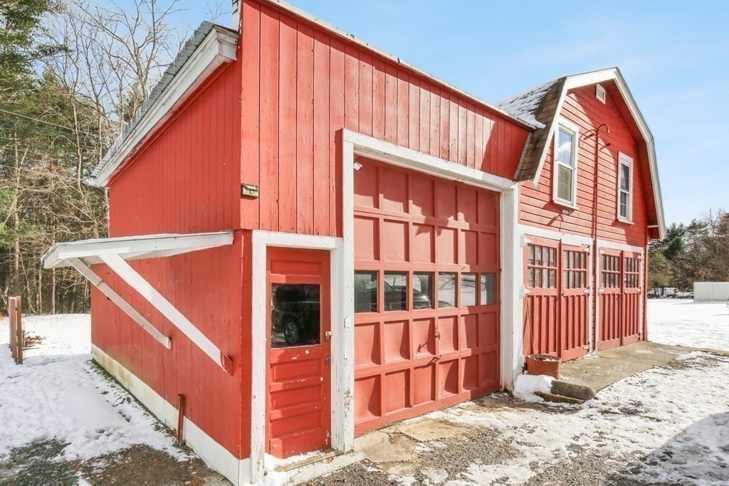 43 River Road Sturbridge, MA 01566 - Photo 26 of 42