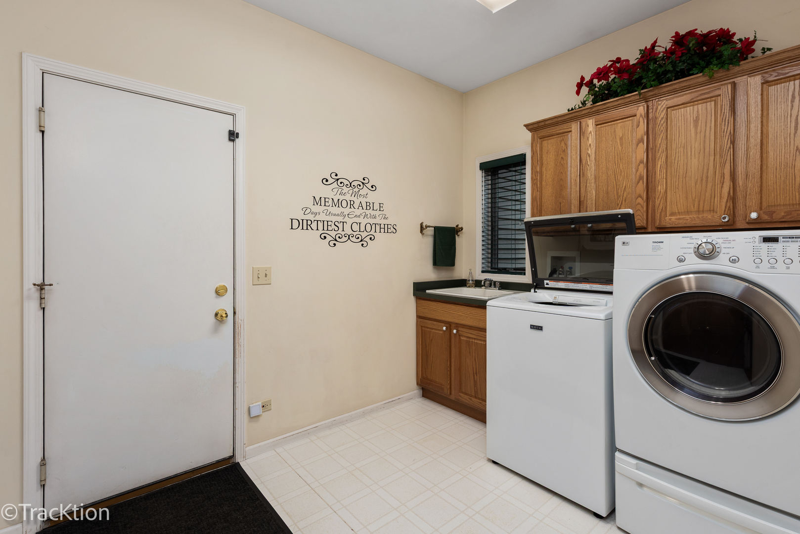 10902 Red Hawk Lane Spring Grove, IL 60071 - Photo 24 of 33