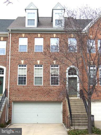 12168 Tryton Way Reston, VA 20190 - Photo 1 of 24 Exterior (Main)