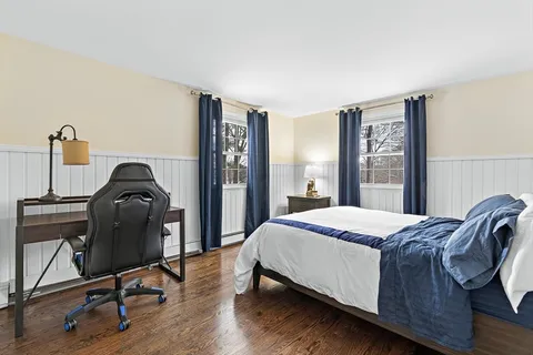 $1,750,000 | 40 Pinewood Road, Wellesley, MA 02482