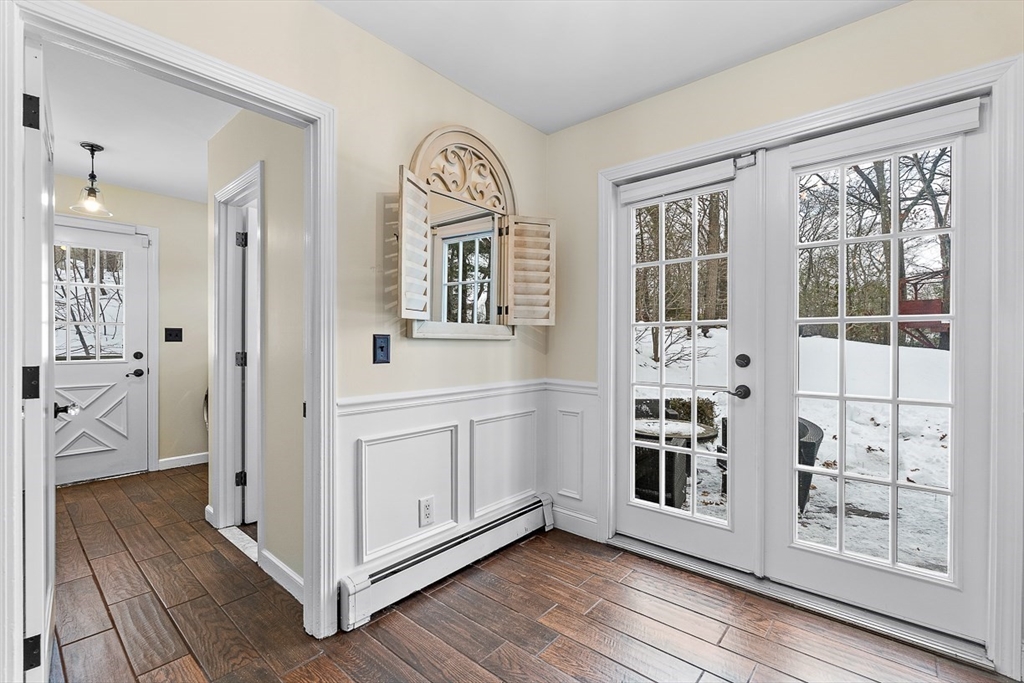 40 Pinewood Road Wellesley, MA 02482 - Photo 26 of 31