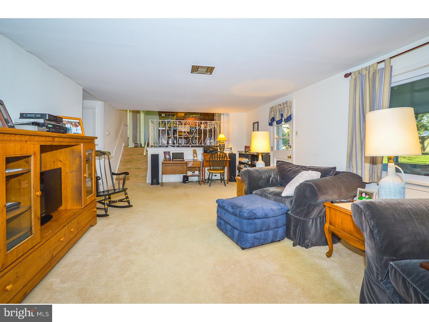 183 Rice Drive Morrisville, PA 19067 - Photo 15 of 25 Family Room