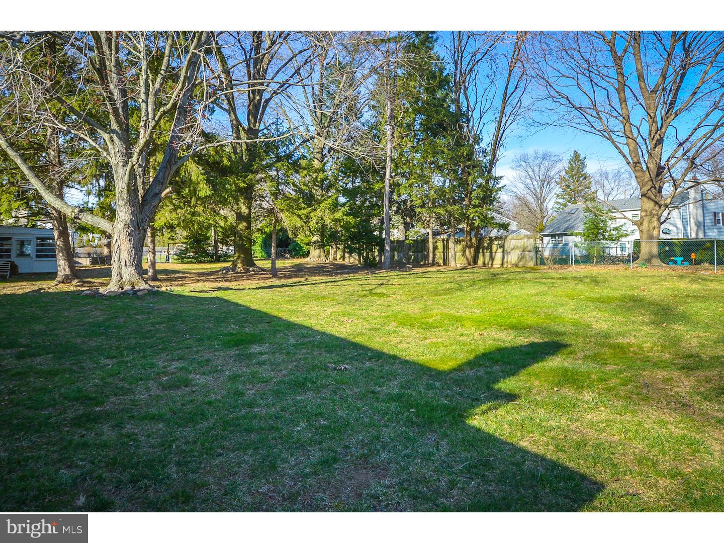 183 Rice Drive Morrisville, PA 19067 - Photo 8 of 25 Back Yard