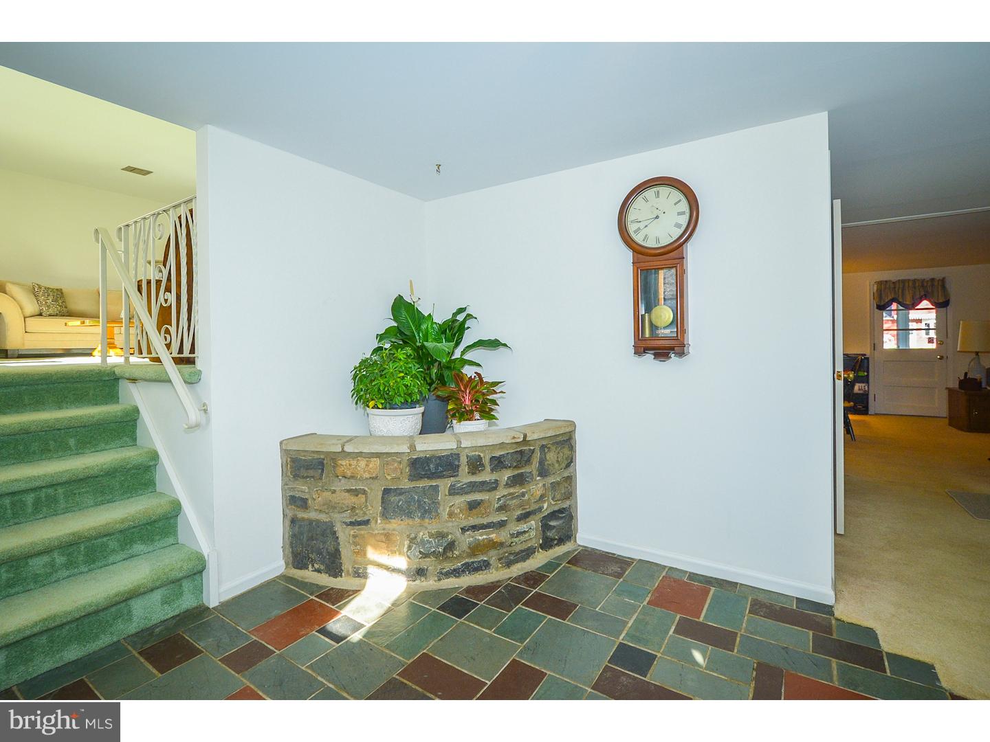 183 Rice Drive Morrisville, PA 19067 - Photo 10 of 25 Foyer