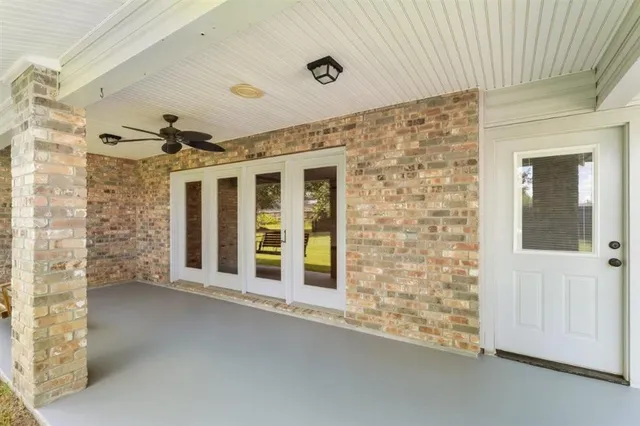 $350,000 | 4019 Cappy Drive, Lake Charles, LA 70605