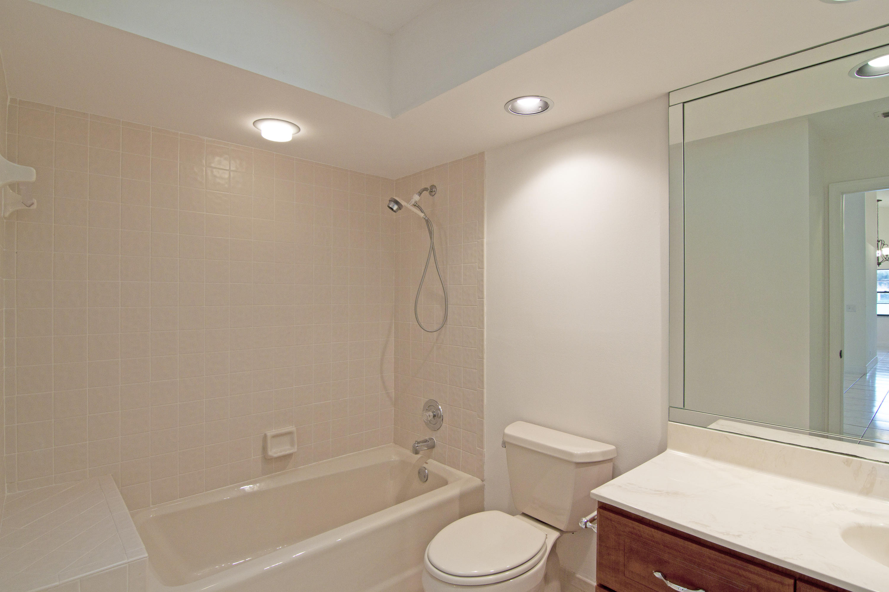 8675 Eagle Run Drive Boca Raton, FL 33434 - Photo 24 of 46 IMG_9337