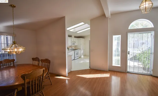 $199,000 | 12720 Robinia Circle, Unit 25, Sonora, CA 95370