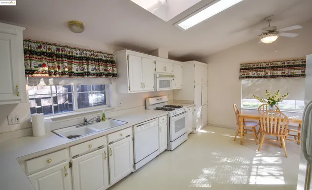 $199,000 | 12720 Robinia Circle, Unit 25, Sonora, CA 95370