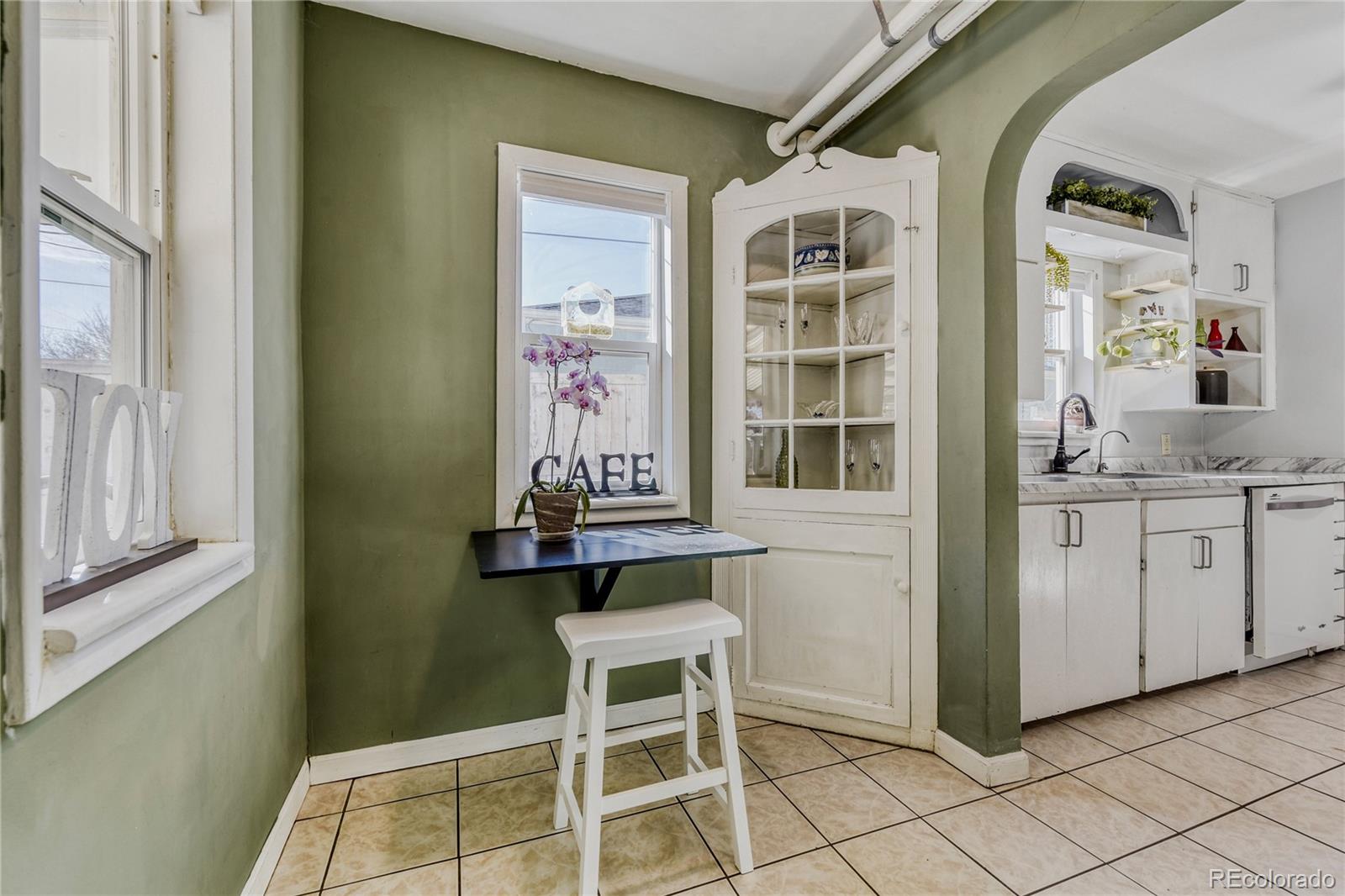 1364 Hanover Street Aurora, CO 80010 - Photo 12 of 22