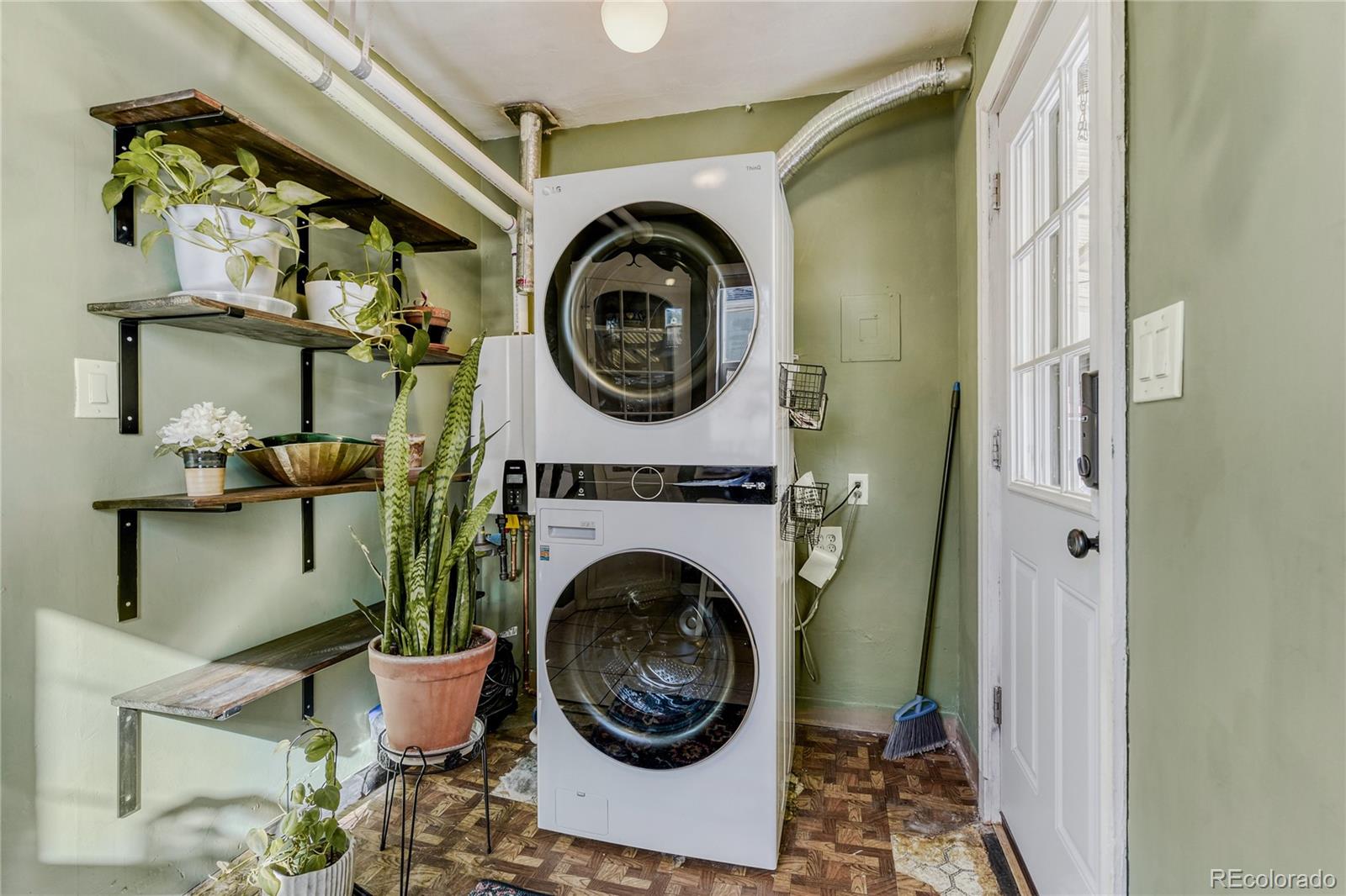 1364 Hanover Street Aurora, CO 80010 - Photo 13 of 22