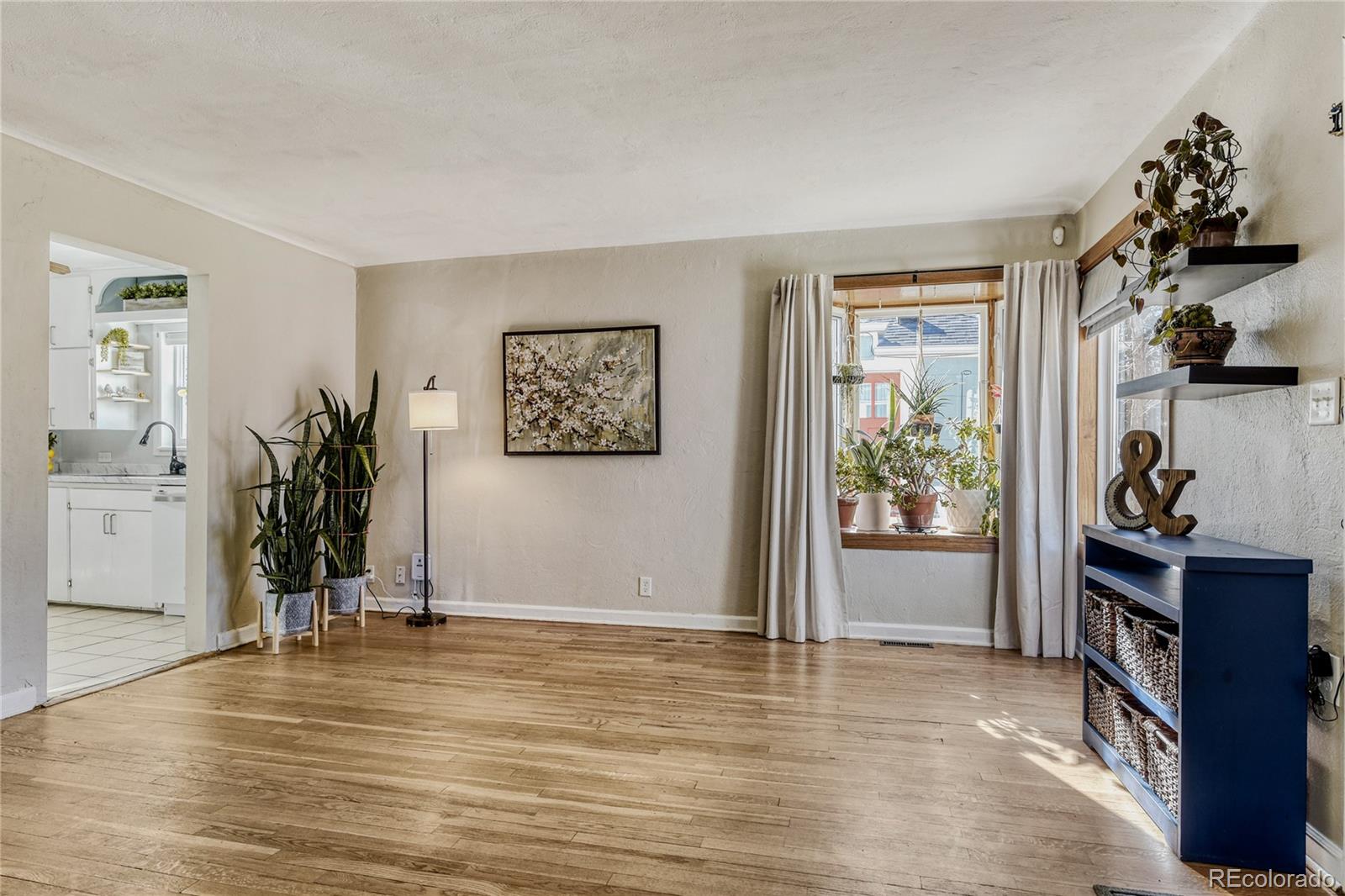 1364 Hanover Street Aurora, CO 80010 - Photo 5 of 22