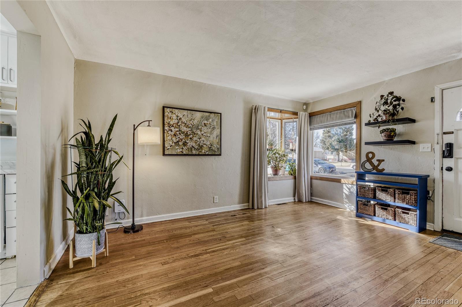 1364 Hanover Street Aurora, CO 80010 - Photo 7 of 22