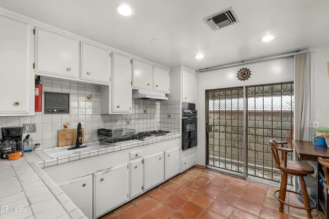 $1,090,000 | 1920-1922 Mellon Avenue, Los Angeles, CA 90039