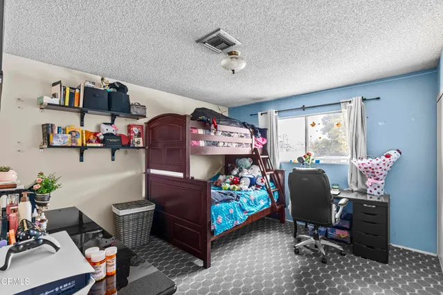 $1,090,000 | 1920-1922 Mellon Avenue, Los Angeles, CA 90039