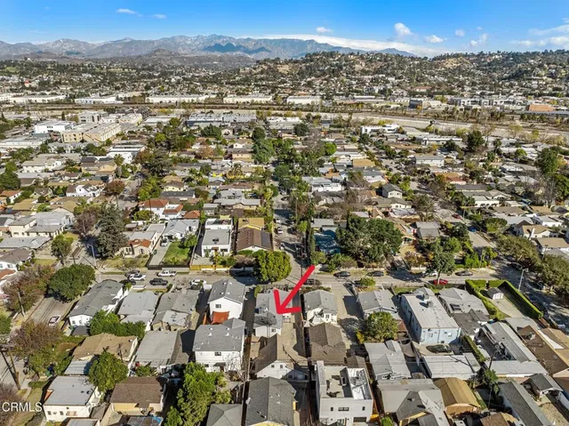 $1,090,000 | 1920-1922 Mellon Avenue, Los Angeles, CA 90039