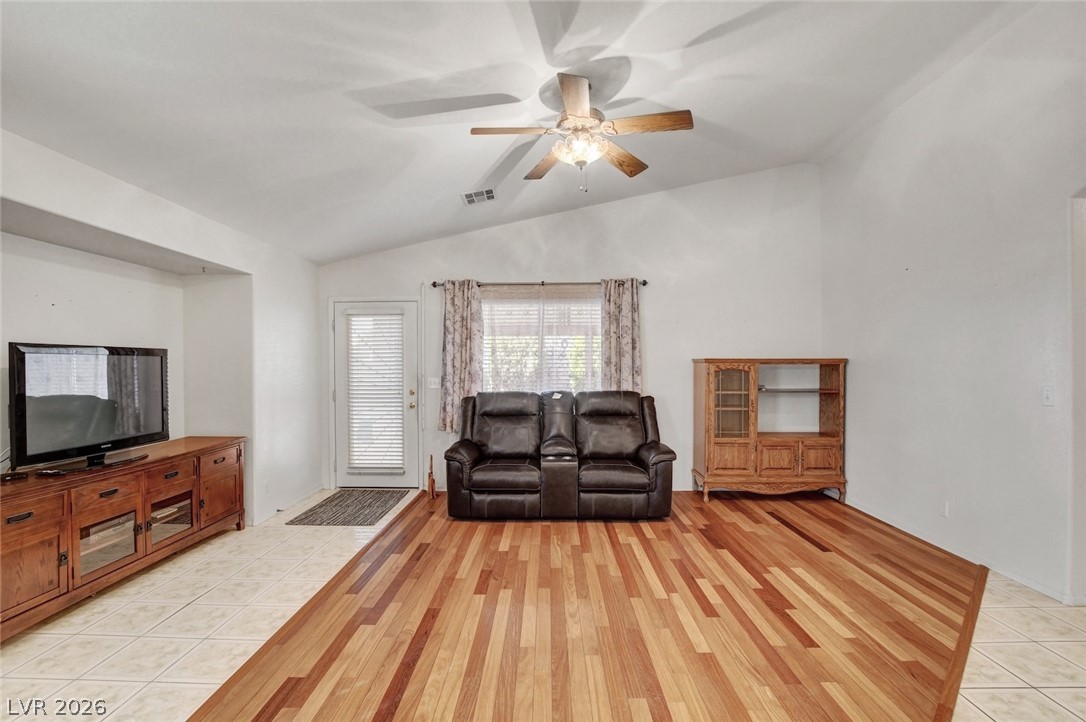 5949 Springmist Street North Las Vegas, NV 89031 - Photo 19 of 47