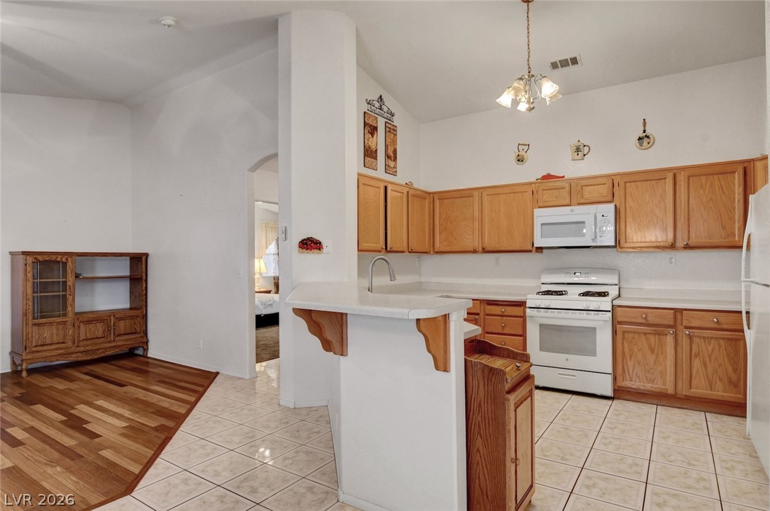 5949 Springmist Street North Las Vegas, NV 89031 - Photo 8 of 47