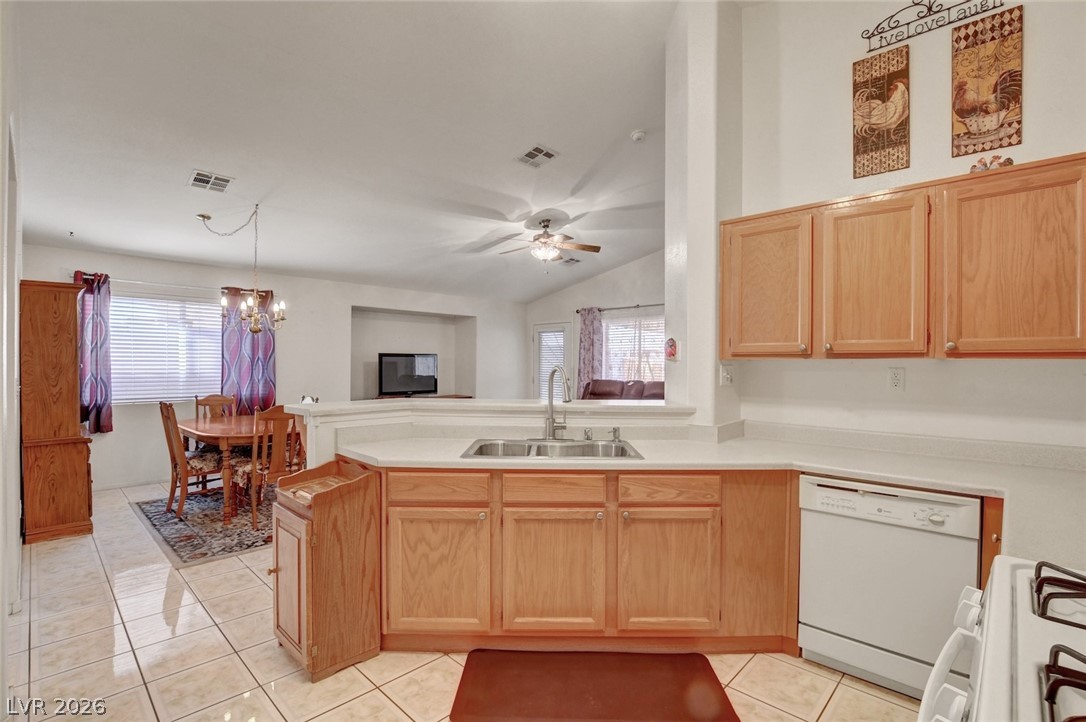 5949 Springmist Street North Las Vegas, NV 89031 - Photo 9 of 47