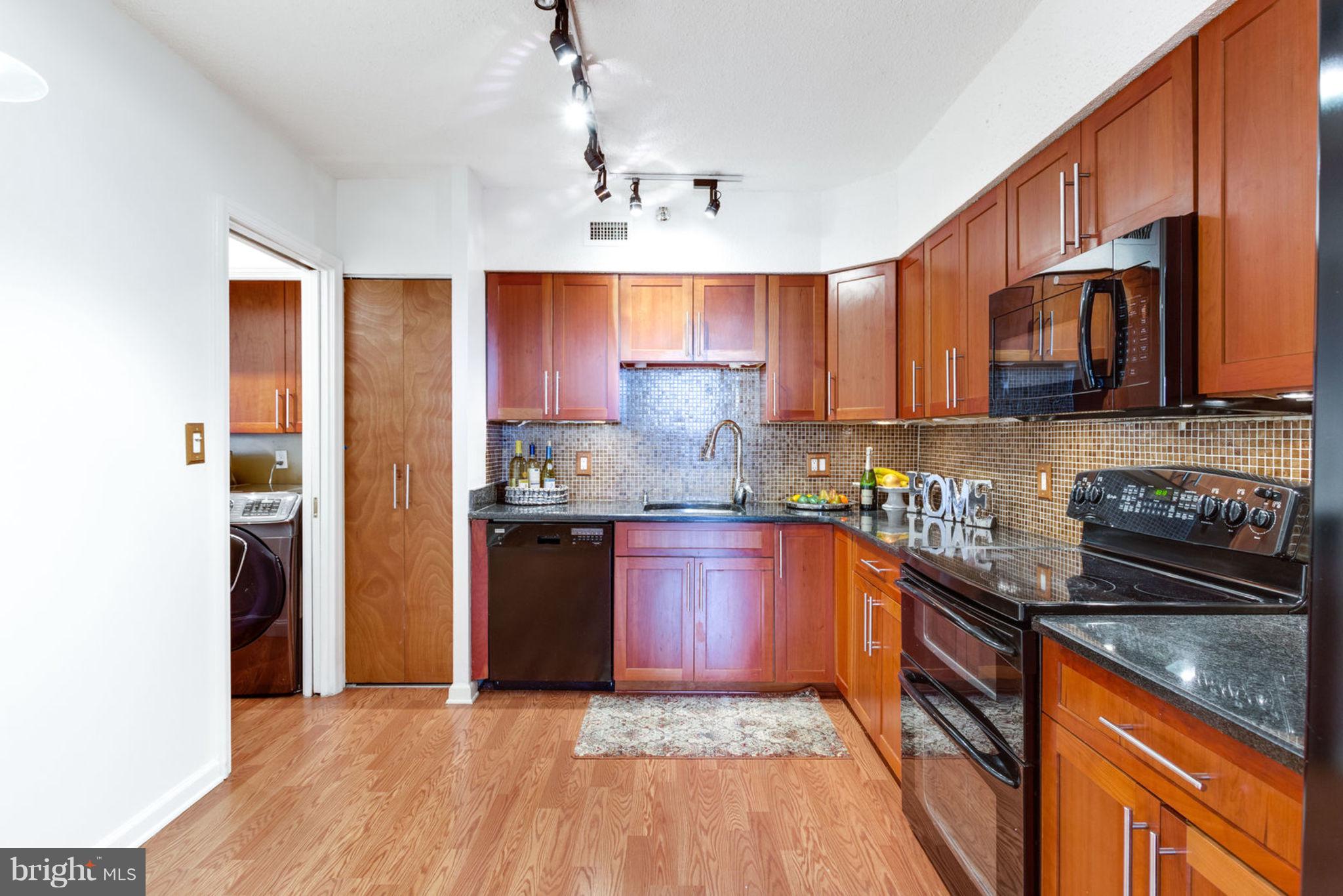 5501 Seminary Road, Unit 912S Falls Church, VA 22041 - Photo 2 of 53 This inviting space is just the beginning!