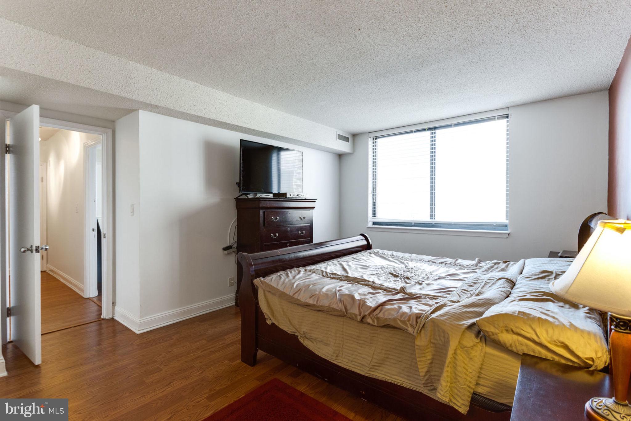 5501 Seminary Road, Unit 912S Falls Church, VA 22041 - Photo 21 of 53 MBR