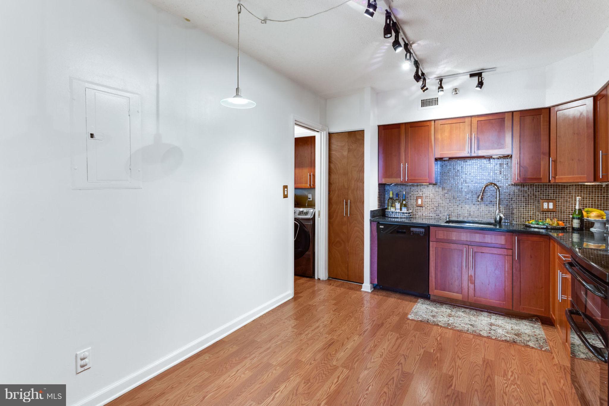 5501 Seminary Road, Unit 912S Falls Church, VA 22041 - Photo 7 of 53