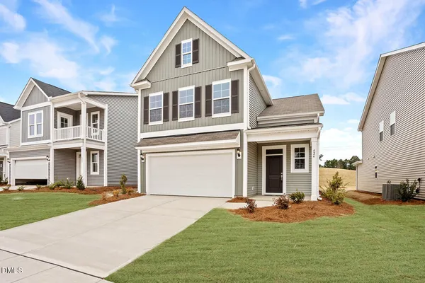 $435,000 | 424 White Oak Gdn Way, Unit 318, Garner, NC 27529