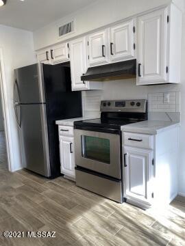 644 North Richey Boulevard Tucson, AZ 85716 - Photo 3 of 11