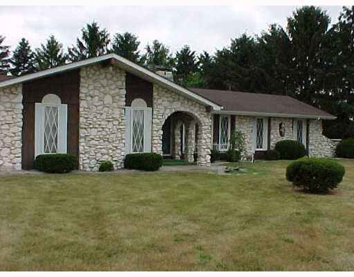 56933 Tulip Road New Carlisle, IN 46552 - Photo 7 of 8 Gallery Image 7