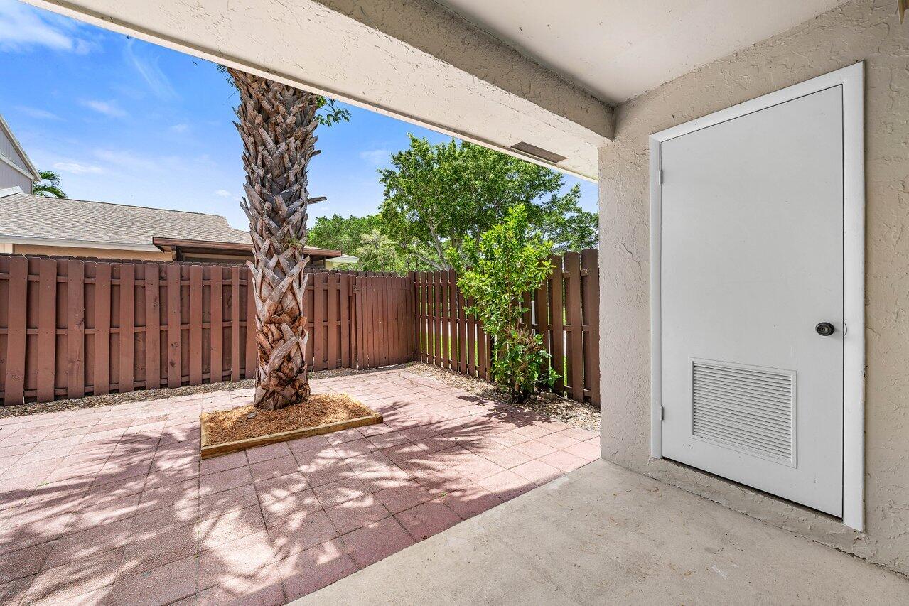 16422 Straw Way Delray Beach, FL 33484 - Photo 22 of 33 16422 Straw Way