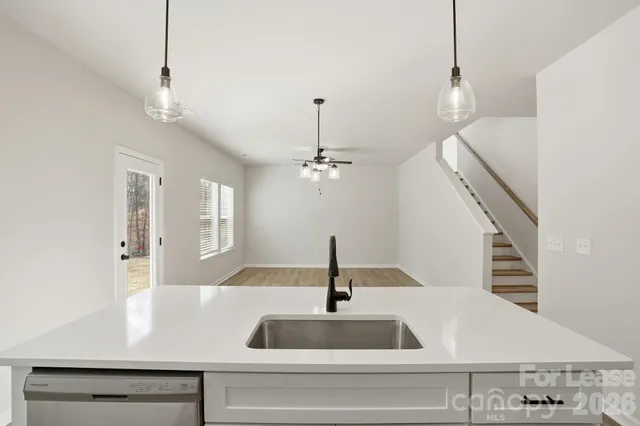 $2,495 | 3031 Breslin Street, Charlotte, NC 28214