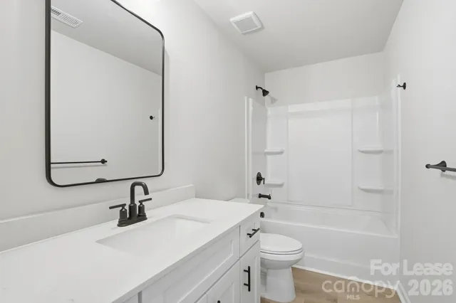 $2,495 | 3031 Breslin Street, Charlotte, NC 28214