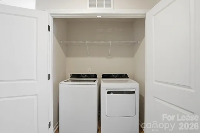 $2,495 | 3031 Breslin Street, Charlotte, NC 28214