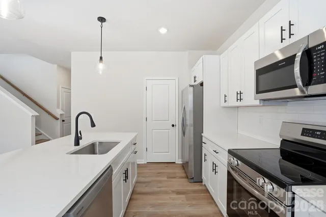 $2,495 | 3031 Breslin Street, Charlotte, NC 28214