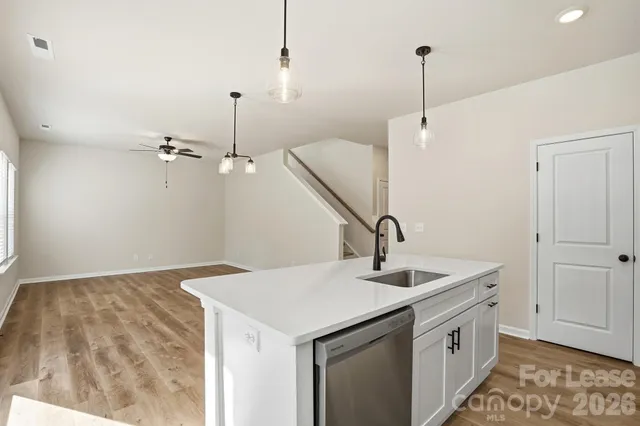 $2,495 | 3031 Breslin Street, Charlotte, NC 28214