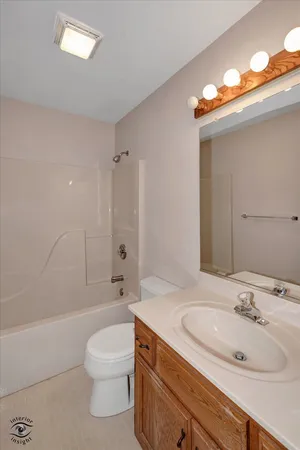 $299,000 | 1343 Cannonball Trail, Yorkville, IL 60560