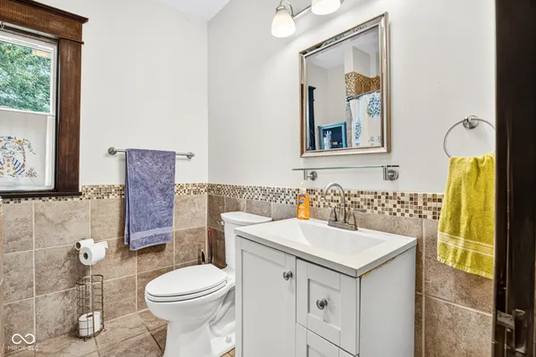 $174,000 | 208 West Walnut Street, Sharpsville, IN 46068