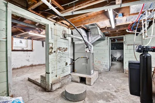 $174,000 | 208 West Walnut Street, Sharpsville, IN 46068