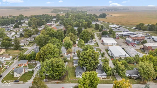 $174,000 | 208 West Walnut Street, Sharpsville, IN 46068