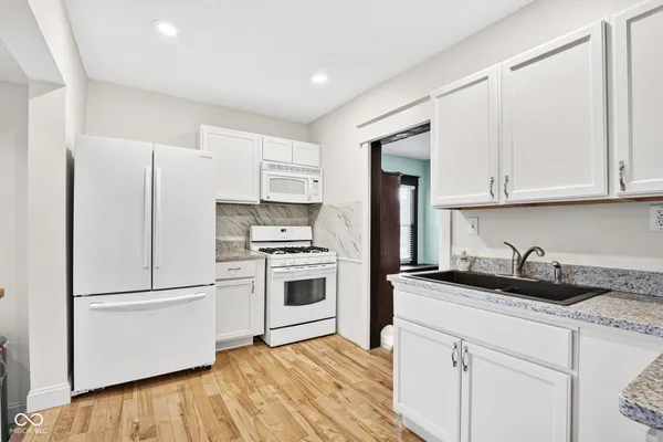 $174,000 | 208 West Walnut Street, Sharpsville, IN 46068