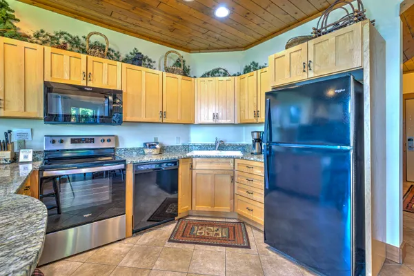 $660,000 | 2826 Highway 61, Unit 410A, Two Harbors, MN 55616