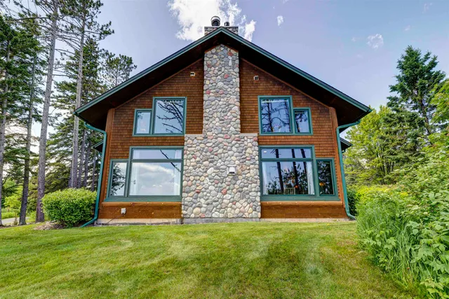 $660,000 | 2826 Highway 61, Unit 410A, Two Harbors, MN 55616