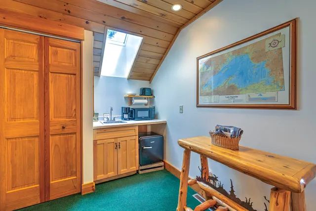 $660,000 | 2826 Highway 61, Unit 410A, Two Harbors, MN 55616