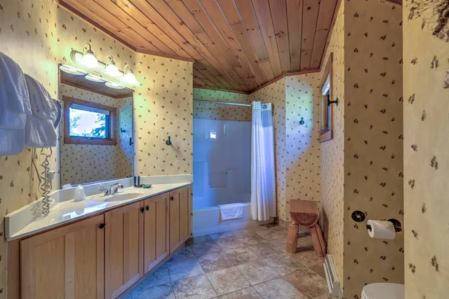 $660,000 | 2826 Highway 61, Unit 410A, Two Harbors, MN 55616