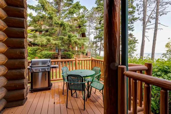 $660,000 | 2826 Highway 61, Unit 410A, Two Harbors, MN 55616
