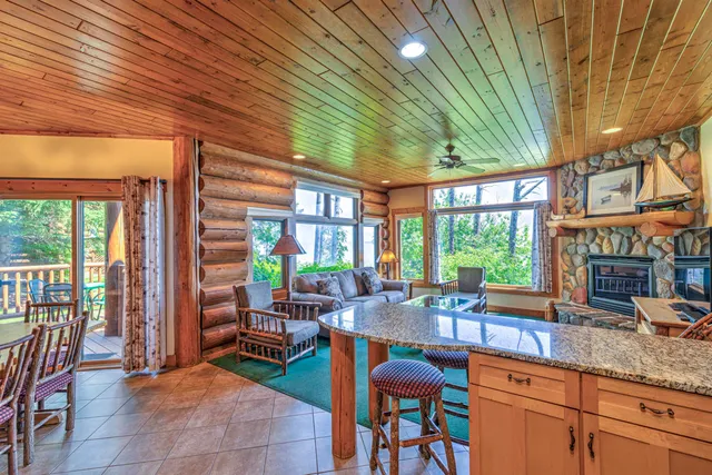 $660,000 | 2826 Highway 61, Unit 410A, Two Harbors, MN 55616