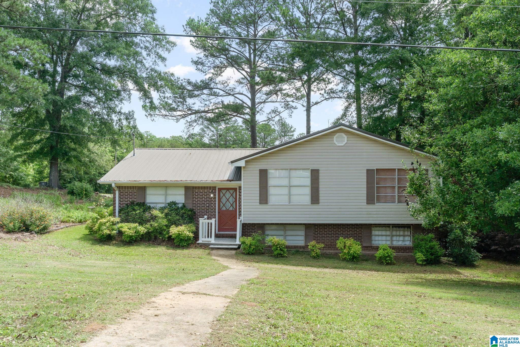 421 16th Street Calera, AL 35040 - Photo 1 of 32