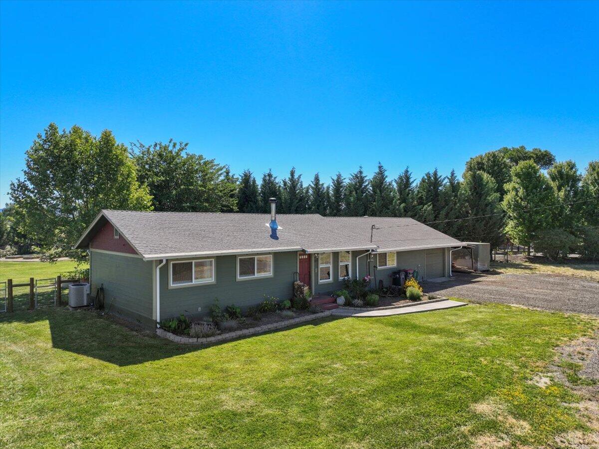 970 West Justice Road Central Point, OR 97502 - Photo 1 of 35 20-DJI_0968